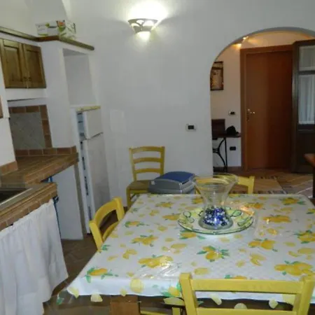 Vakantiehuis Casa Con Veranda A Pochi Passi Dal Mare Santa Maria Navarrese