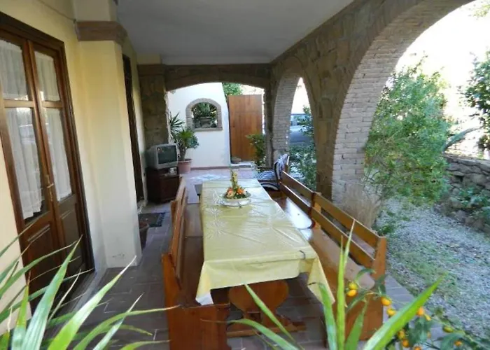 Casa Con Veranda A Pochi Passi Dal Mare Nyaraló Santa Maria Navarrese